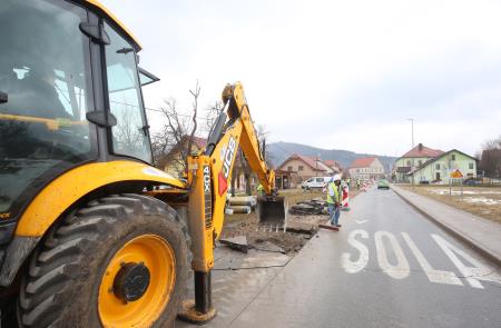 ZAČETEK DEL IZGRADNJA KANALIZACIJE BEGUNJE SELŠČEK 11 FOTO LJUBO VUKELIČ